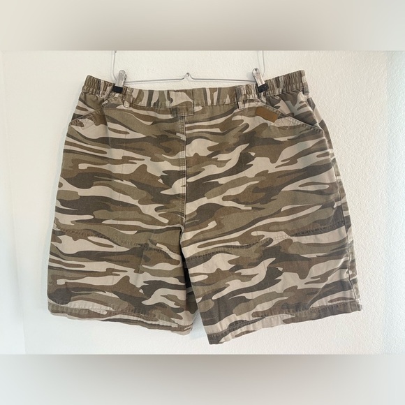 Cabela's Cargo Shorts Durable Outdoor Wear 9” - Picture 12 of 14